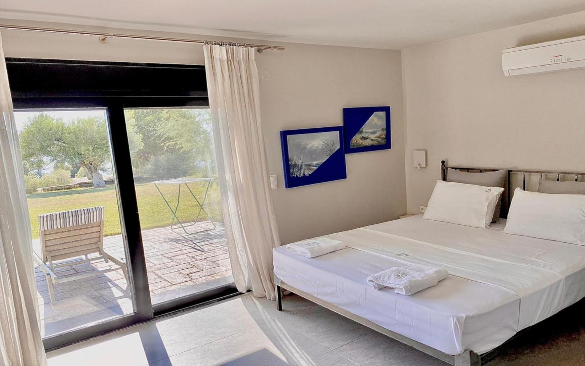 Olivia Estate Villa With Private Swimming Pool 엘리아 외부 사진
